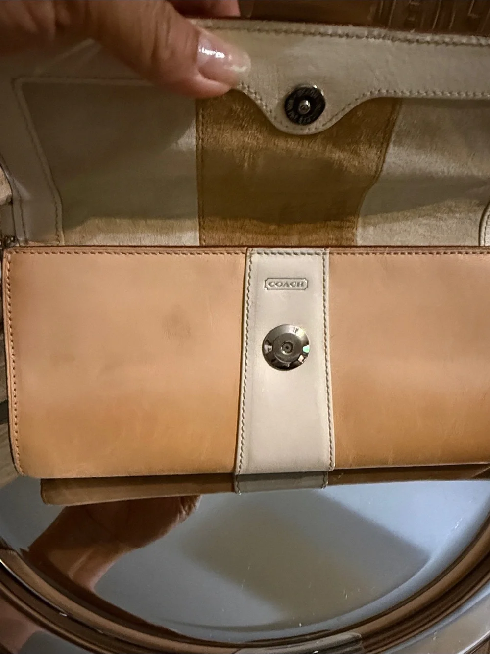 Coach Hampton Soho Leather Buckle Clutch Wristlet Wallet EUC